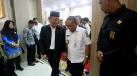 Kepala Badan Kepegawaian Negara (BKN) Republik Indonesia, Zudan Rif Fakrulloh dan Pj Wali Kota Tangerang Dr Nurdin. Foto: ist