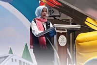Kepala Dinas Kesehatan Provinsi Banten Dr.dr.Ati Pramudji Hastuti saat resmikan Posko Mudik di Mall Soro Pelabuhan Merak Cilegon. Foto: Ist