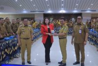 Wali Kota Tangerang Sachrudin Didampingi Wakil Wali Kota dan Sekda saat Membuka Seminar Personal Branding bertajuk “Get Value, Start From Personal Branding”. Foto: ist