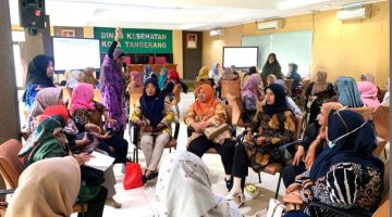 Kader kesehatan jiwa sedang mengikuti pelatihan di Aula Dinkes Kota Tangerang. Foto: Ist