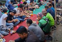 warga perumahan GMP 2 mengadakan kegiatan kampoeng Ramadan yg ke 10. Foto: ist