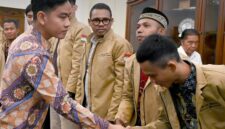 Wakil Presiden Gibran Rakabuming Raka saat menerima jajaran Pengurus Besar Ikatan Alumni Badan Eksekutif Mahasiswa (IKA BEM) Nusantara di Istana Wakil Presiden, Jakarta. Foto: ist
