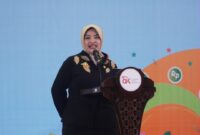 Anggota Komisi XI DPR RI Daerah Pemilihan Banten II, Annisa Mahesa, dalam kegiatan edukasi keuangan bagi mahasiswa “Lite-It! (Literasi Keuangan Indonesia Terdepan)” yang diselenggarakan di Auditorium UIN Sultan Maulana Hasanuddin Banten. Foto: Ist